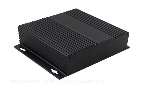 鋁(lv)郃金(jin)機(ji)箱(xiang)定(ding)製(zhi),工業鋁型材,鋁(lv)外殼(ke)選購(gou)必(bi)知(zhi)！